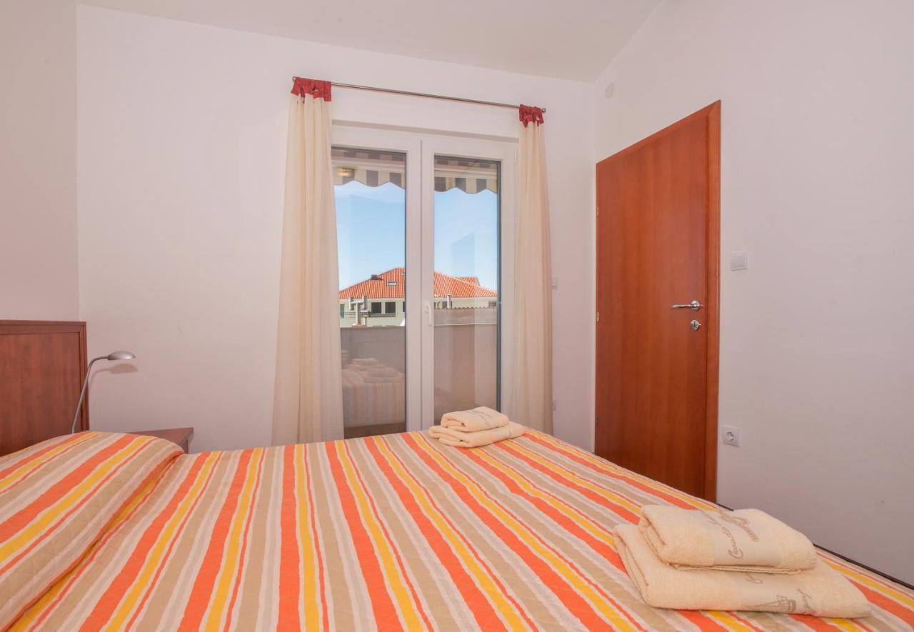 Apartments Marcela Makarska Exterior foto